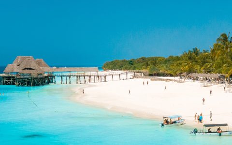4 Days Zanzibar Kendwa Beach Holidays takes you to Zanzibar located in the Indian Ocean, just 25 km off the coast of mainland Tanzania